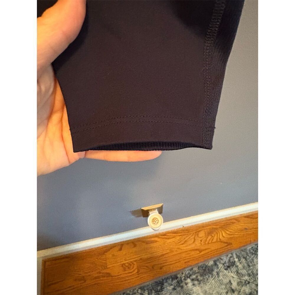 3/$15 Avia Women's Cropped Leggings Navy Blue Size L with Side Pockets - Picture 5 of 11